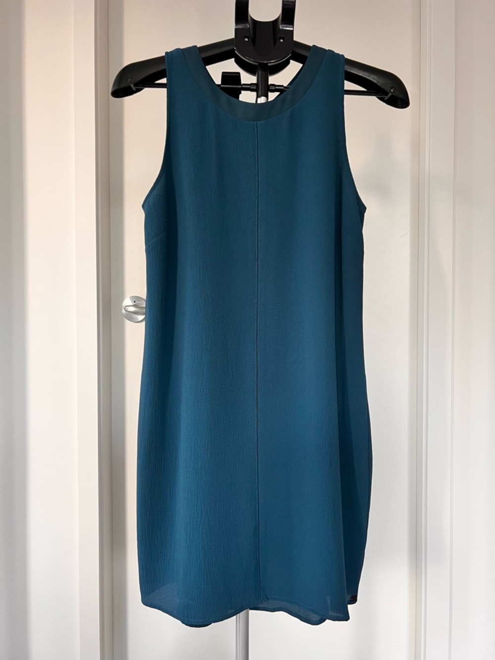 Sleeveless Teal Shift Mini Dress - Sleek Everyday Style